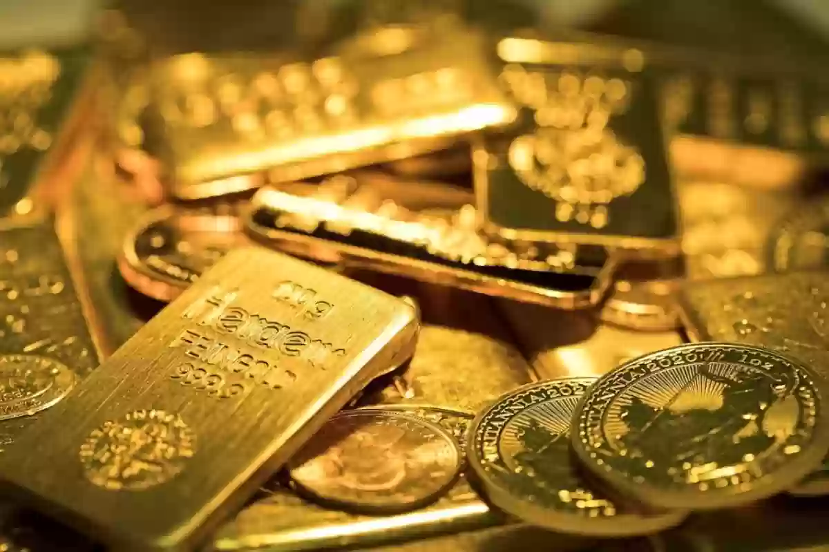 أسعار الذهب تسجل هبوط طفيف في أول تداول صباح اليوم بعد إعلان الأسعار
